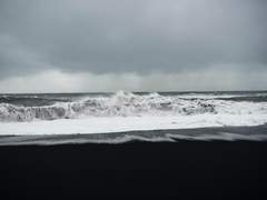 E-mail : info.@hwitak.ed.jp