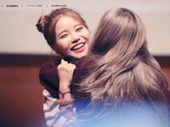 [용별/GL] 취기를 빌려