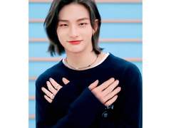 MY FIRST AND LAST 中上