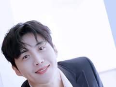 불행한 나에게 다가 오지 마세요 1