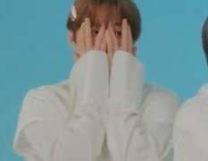 친구가 이상해여 •́︿•̀ ｡