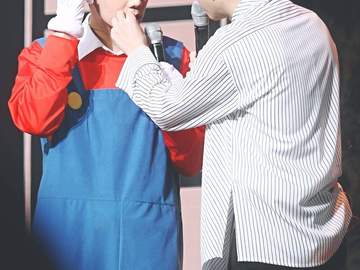 아아..보고싶다..이런거