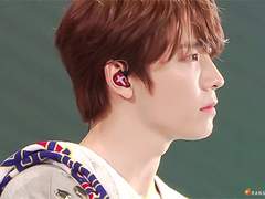 [단편] 뒤에서...