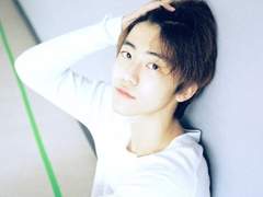 [나재민] 우리반에 이상한 애가 전학왔다.