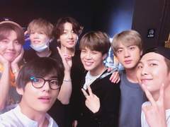 울 오빠뿐만 아니라 오빠 친구들까지 나를 애기 취급한다 外