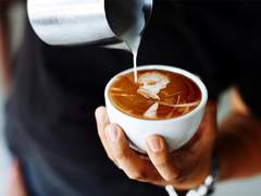 홍차가 식었다.