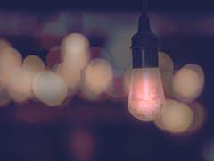 세상을 비춰줄 절대적인 선에게,