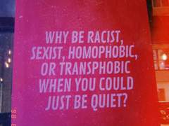 성노동자에 대한 폭력은 인종차별, 트랜스혐오, 동성애혐오, 여성혐오에 뿌리를 두고있다.