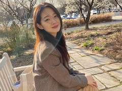 그들은 결혼했고 아주아주 행복하게 살았단다 나는 또 속편의 속편의 그 다음 결말을 행복하게 듣게 될 터이고