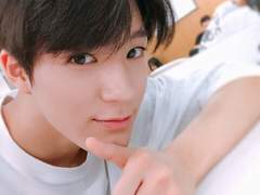 [이제노 나페스] 스킨쉽