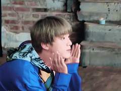 빠르지도 느리지도 않게.