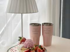 봄과 어울리는 딸기 수플레