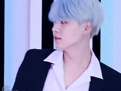 옷깃이 스치면.