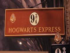 사랑니가 빨리 나는 체질의 아이.