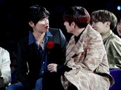 작가님? 작가님! 中