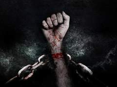 이건 괴물이 구원받은 이야기.