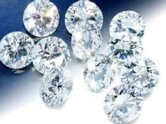 사람들은 항상 달만 보지