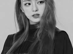 웃고 있다고 전부 행복한게 아니야.