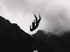 추락: 지은이의 글