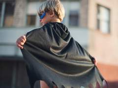 히어로와 빌런의 관계는 이렇게 시작한다