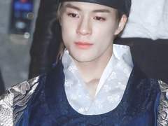 광기에 물든 세자 이제노가 보고 싶다