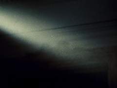 시네마 천국: 영사실의 빛을 추억하며