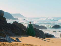 너는 여전히 작고 아름답구나 1