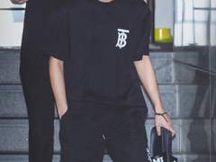 나인틴퍼센트 001