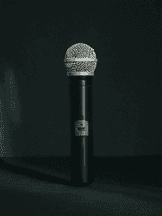 생각하면 지는 장르