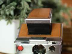 색 바랜 편지지, 그와 함께 들어있는