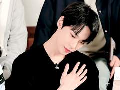 결혼식 영상 같이보는