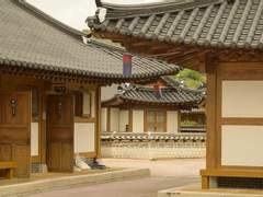 1. 달의 객잔 입성