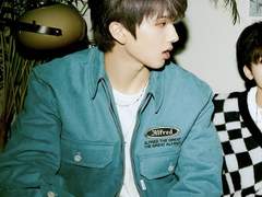 누나 저 애기 아니에요