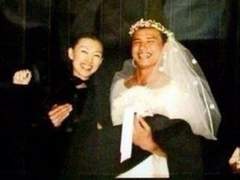 끝내 추락하는 날 붙잡은 건