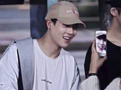 몬스타엑스 상황극 ( 사진 찍힐때+영상통화 할 때 몬엑이들 ver 1 )