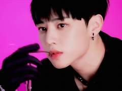 히어로 이즈 커밍