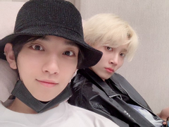 유학생은 구정 때 집에 못 가