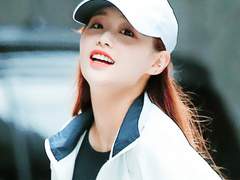 김지우