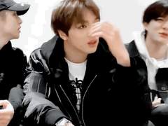 연하한테 고백받은 SSUL