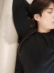 검은 자전거 탄 남자