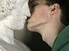 페르세포네에게 사랑을 갈구하던 하데스는