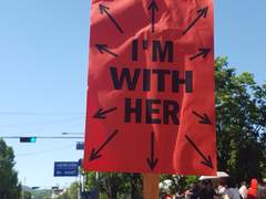 구태여 말하고 싶지 않았던 이야기를 오늘은 꺼내 볼까 한다.