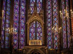 The Priests: 인간은, 인간을