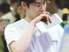 캠퍼스 커플이 되는 가장 평범한 방법 9