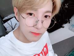 인준이랑 연애중❤️ TALK