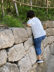 아이를 키우고 있다