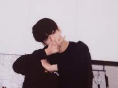 쓸데없는 사랑에 빠졌다 B