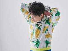 경포대에서 코코넛 강매한 하와이 사기꾼 찾습니다.