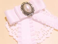 앙스타 리본 브로치