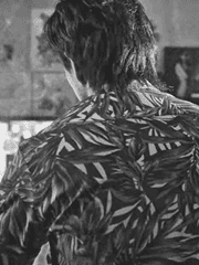 이제 그만 떠나.